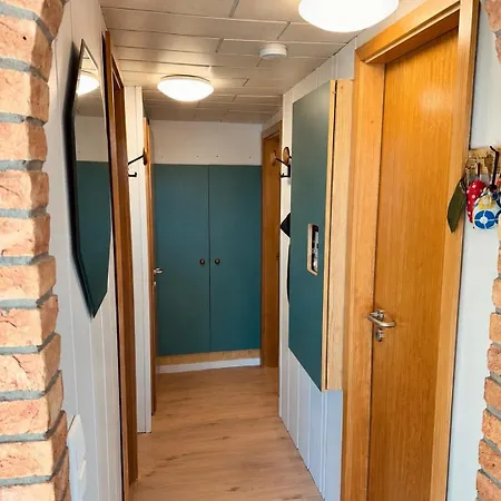 Hon70pj Kleines In Apartment *
