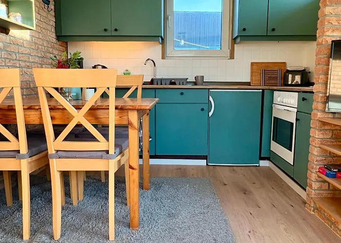 Hon70pj Kleines In *