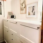 Hon70pj Kleines In Apartment