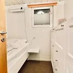 Hon70pj Kleines In *