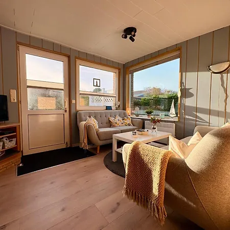 Hon70pj Kleines In Apartment *